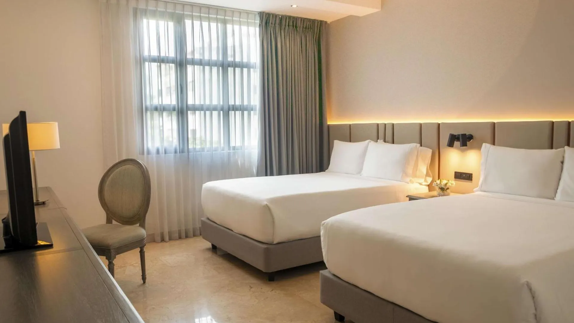 Nh Boulevard Del Rio Cali Hotel