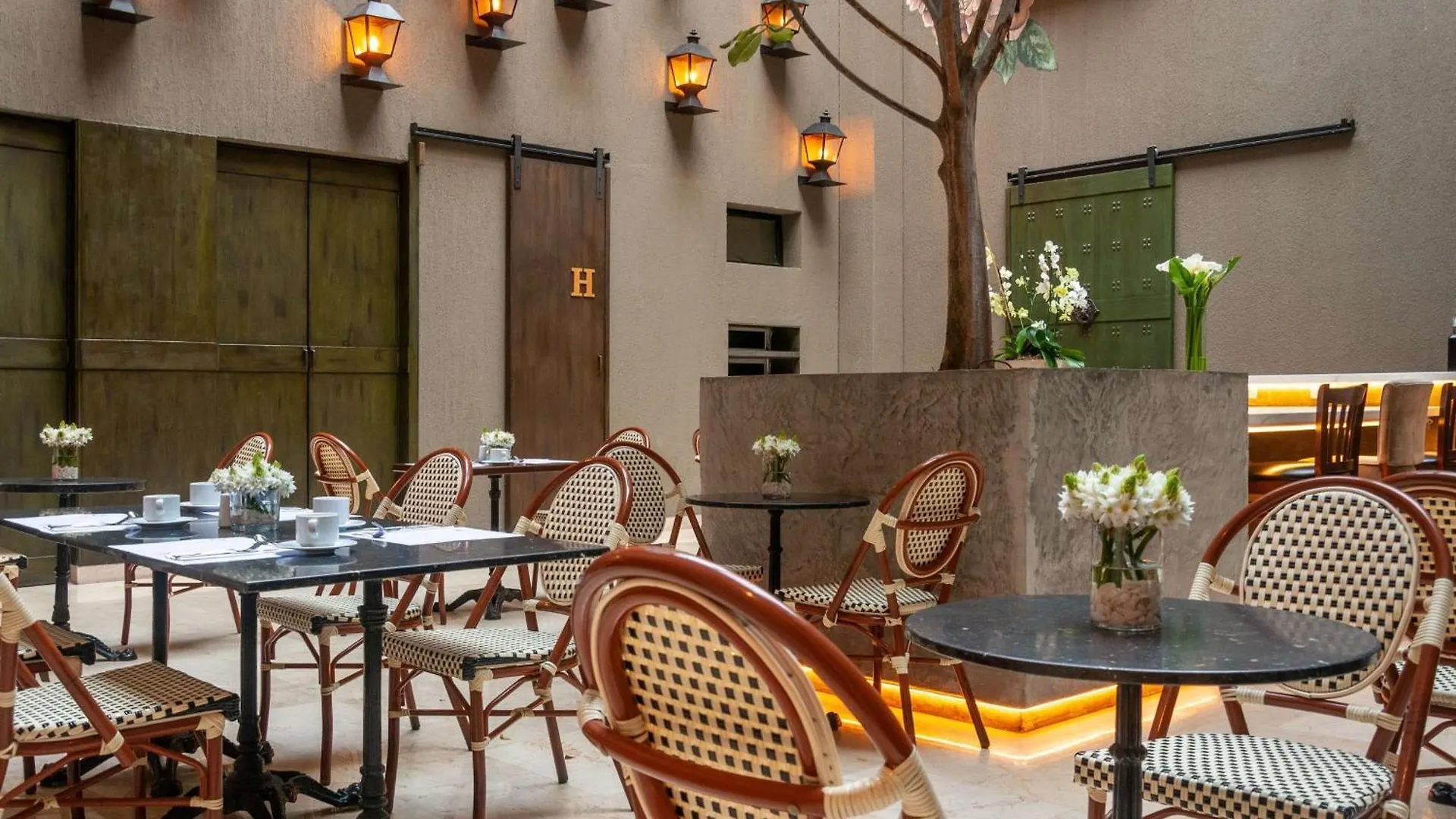 Nh Boulevard Del Rio Cali Hotel